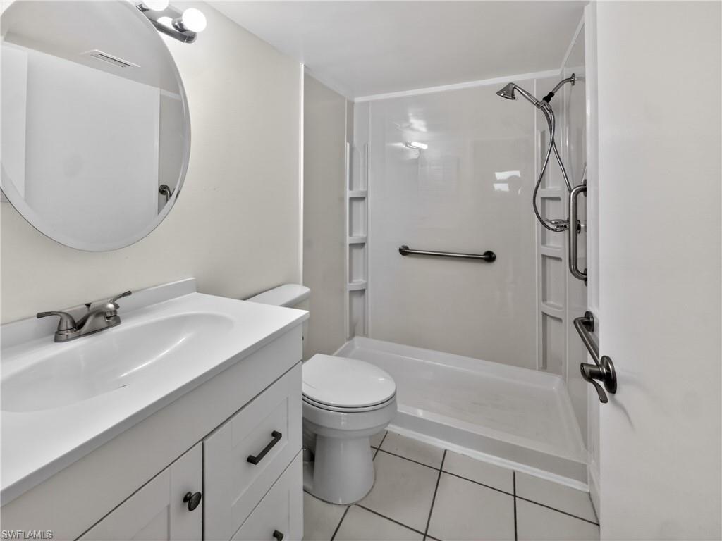 1624 Pine Valley DR 218 photo 9