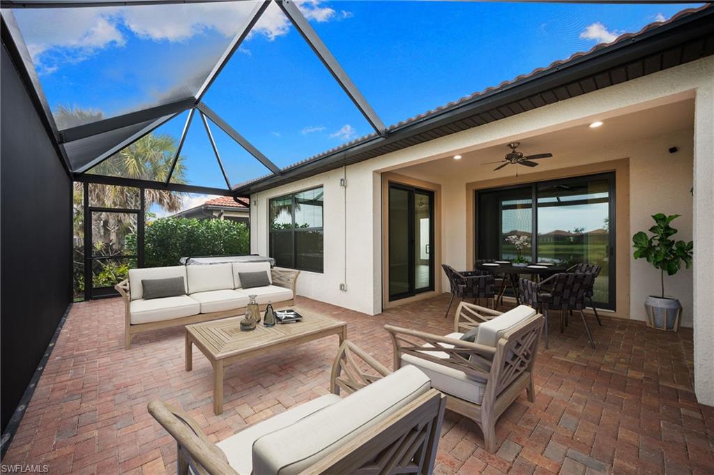Lanai-virtually staged