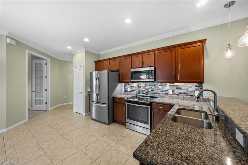 1511 Oceania DR S photo 15