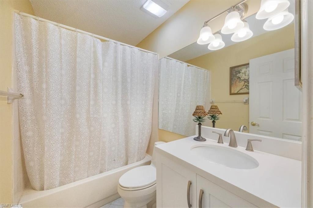 4198 Royal Wood BLVD photo 19