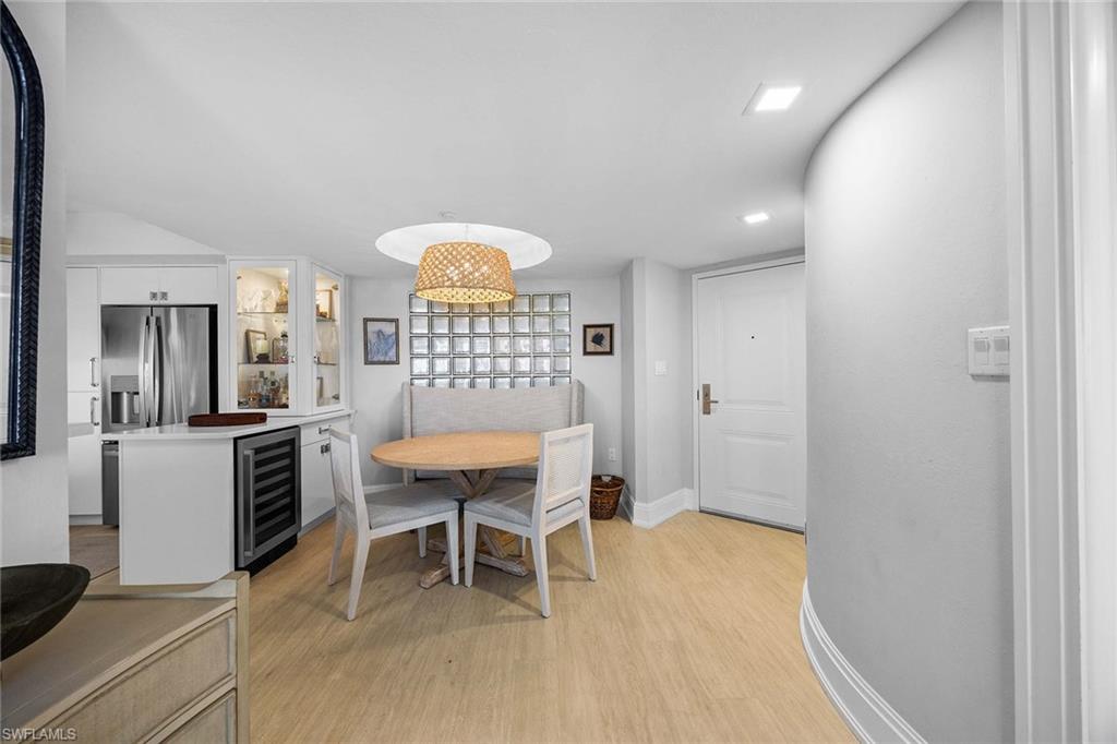 4751 Gulf Shore BLVD N 904 photo 9