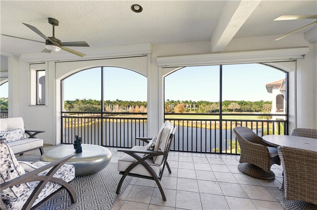 2555 Marquesa Royale LN 1-302