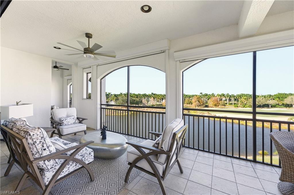2555 Marquesa Royale LN 1-302