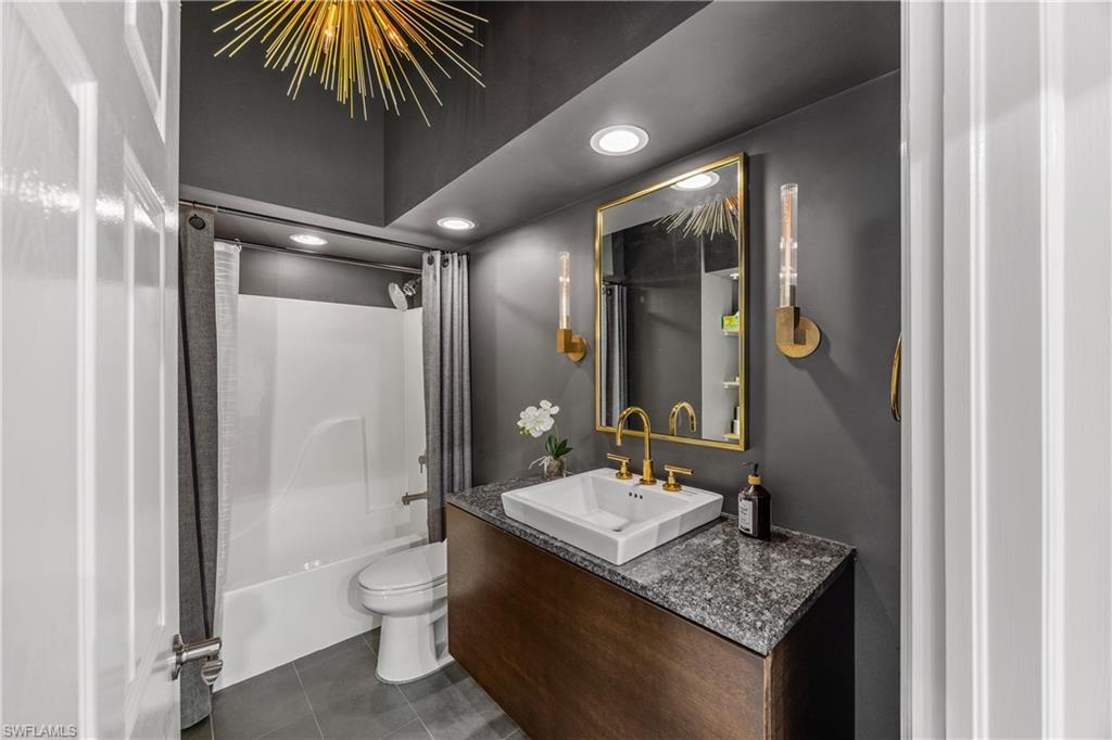 28871 Bermuda Lago CT 304 photo 28
