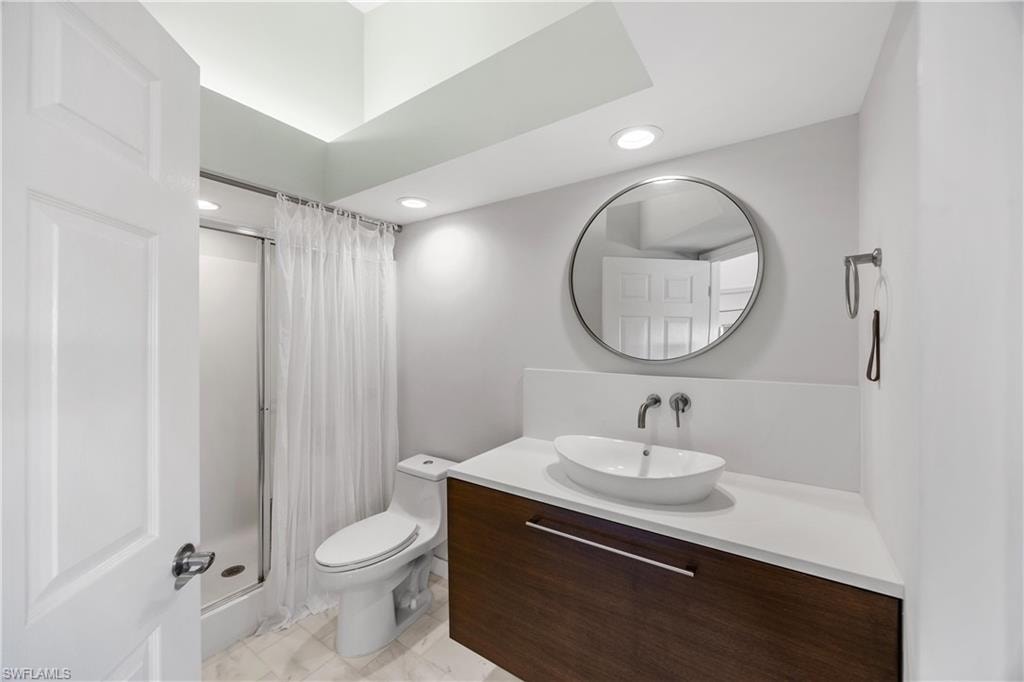 28871 Bermuda Lago CT 304 photo 21
