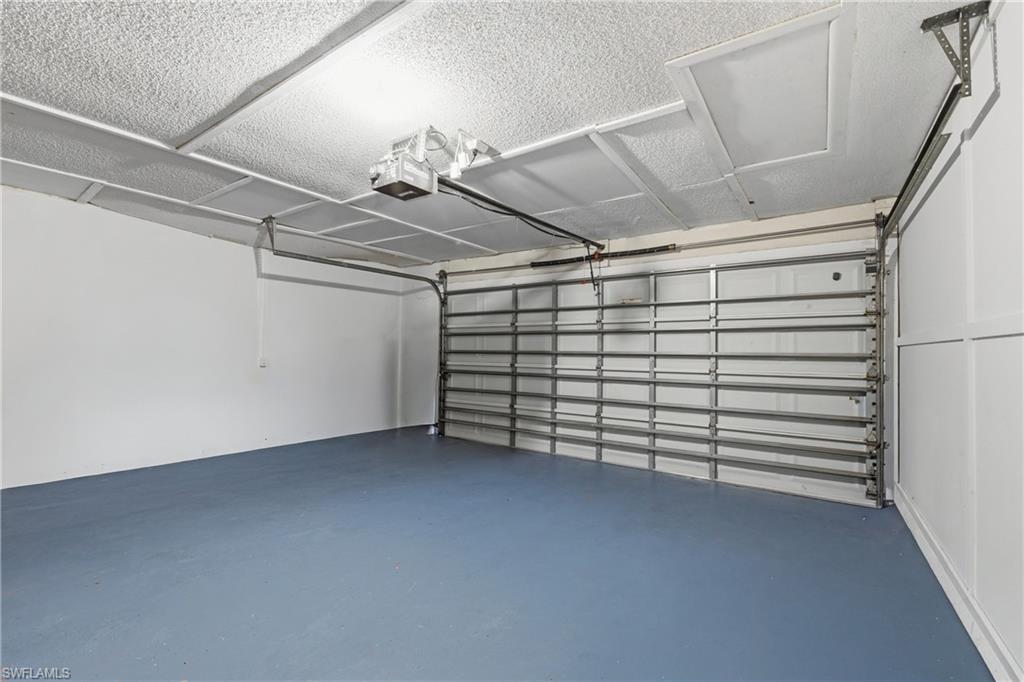 4047 Country Club BLVD photo 32