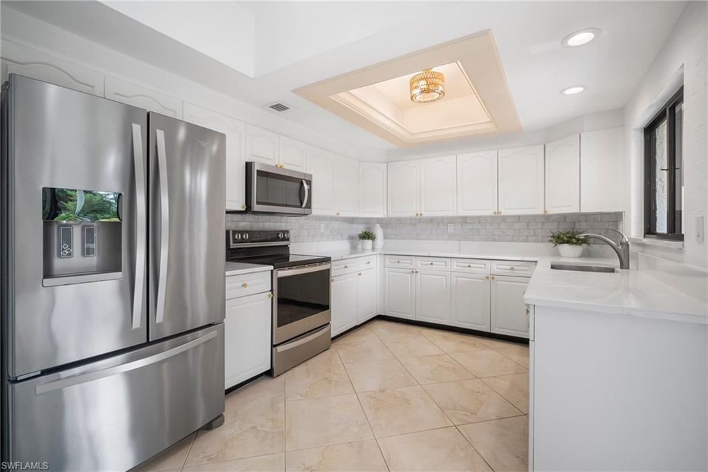 6760 Pelican Bay BLVD 312 photo 12