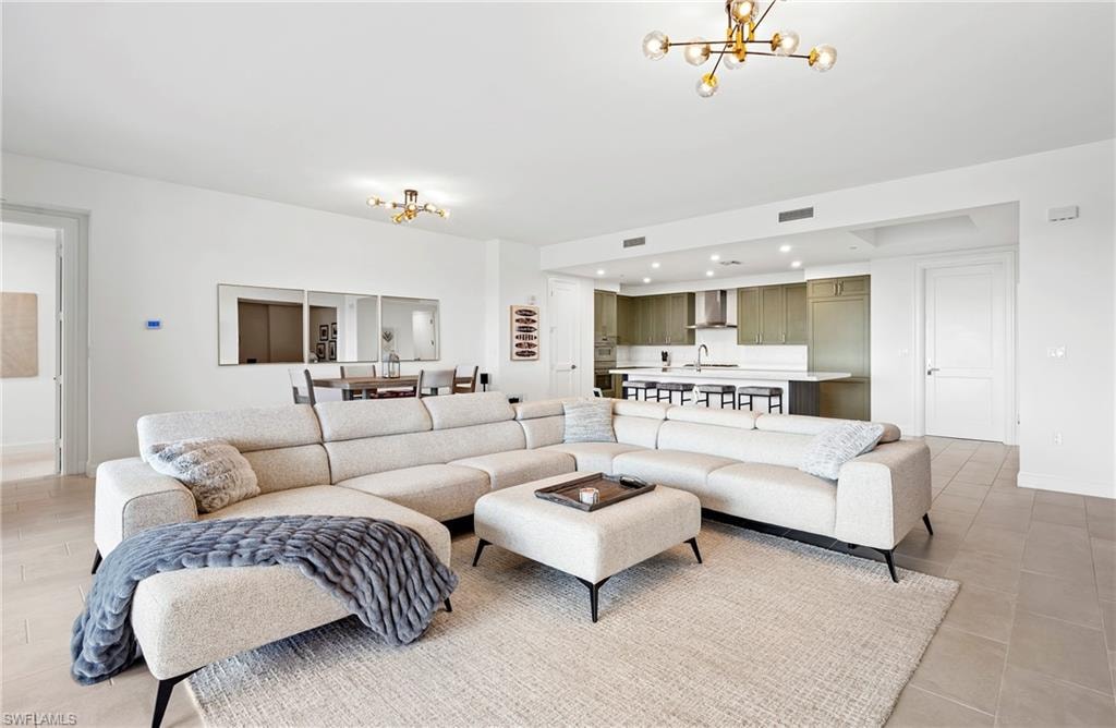 1125 Central AVE 463