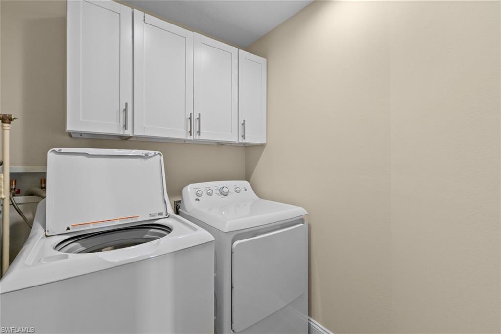 2215 Chesterbrook CT 203 photo 24