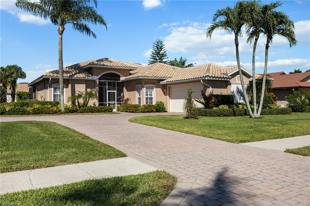 3733 Royal Wood BLVD