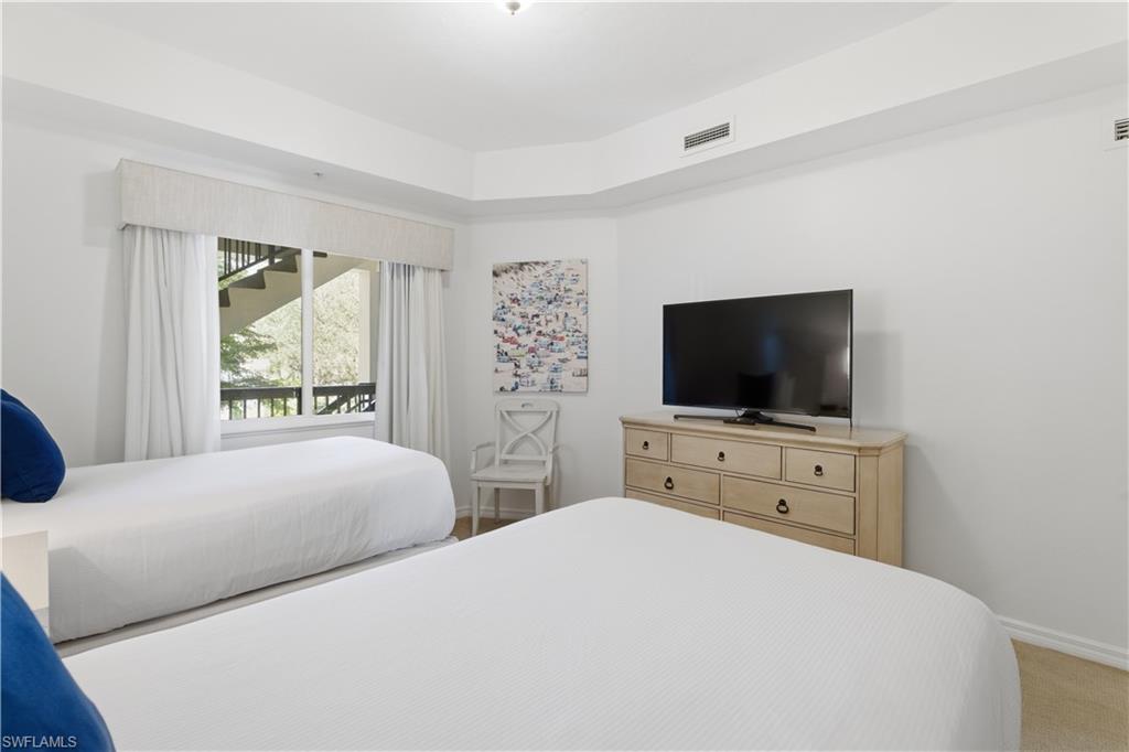 Bedroom with baseboards