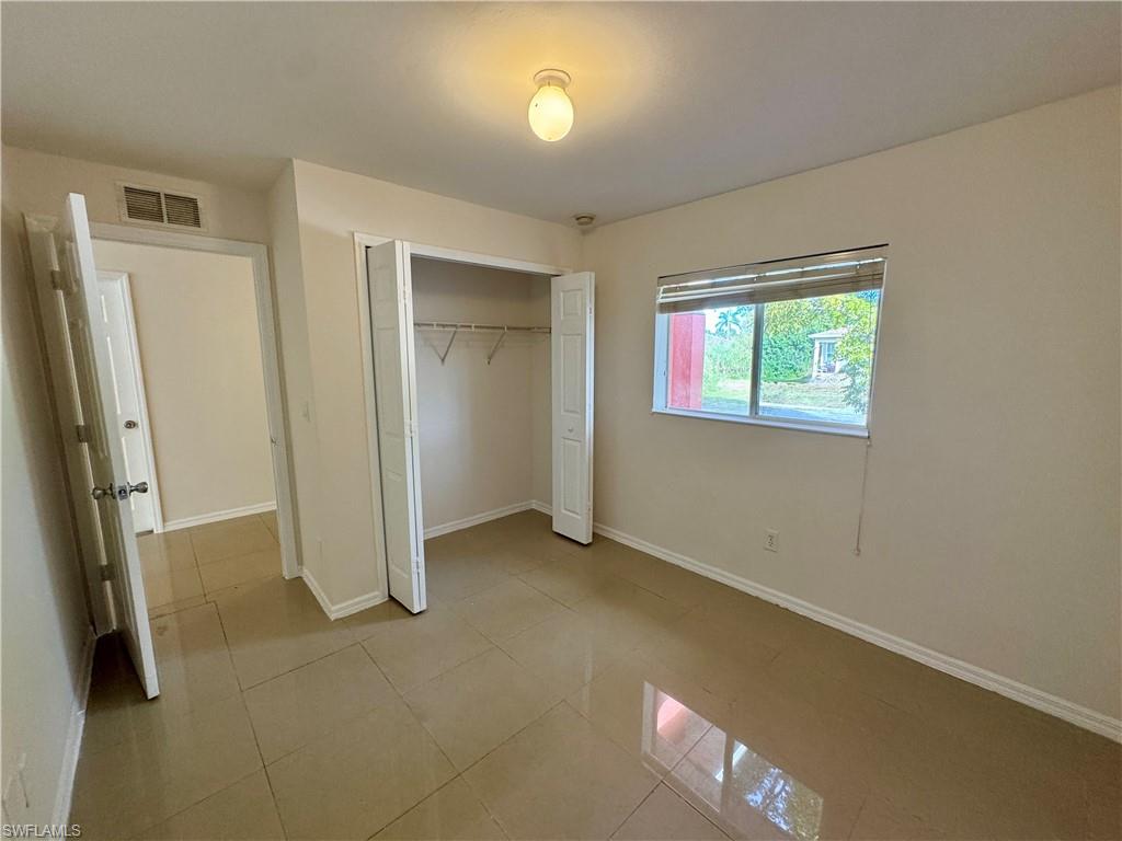 Secondary bedroom
