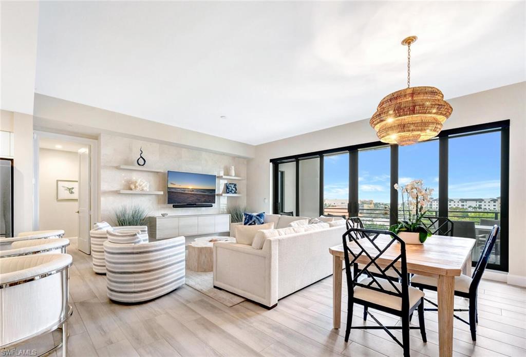 Living Room/Dining Room