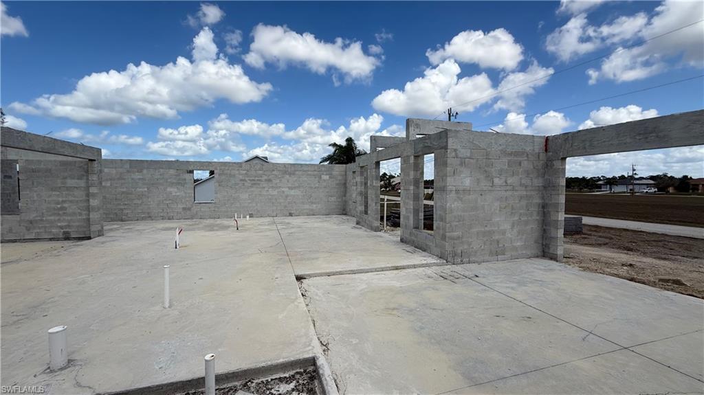2310 NW 35th PL