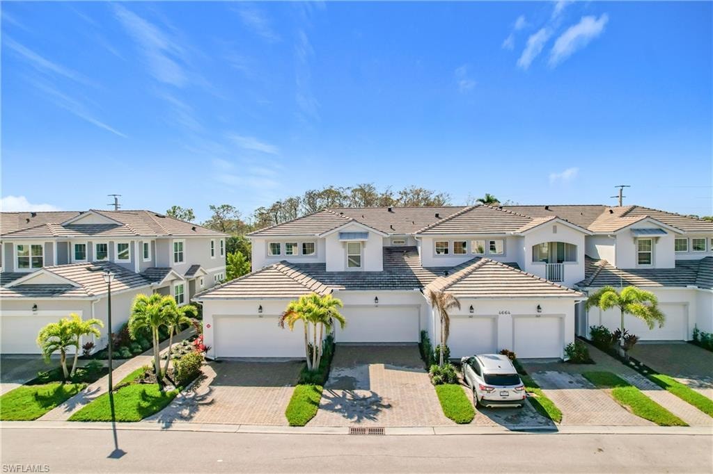 4664 Arboretum CIR 101