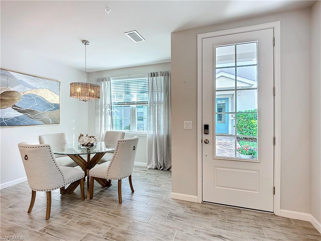4664 Arboretum CIR 101 photo 6