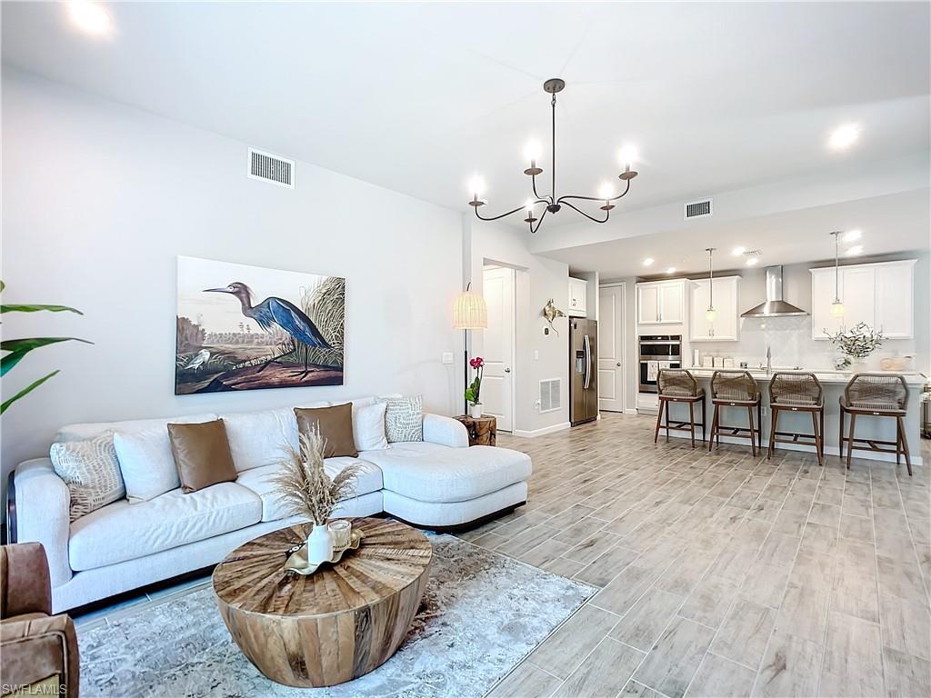 4664 Arboretum CIR 101 photo 16