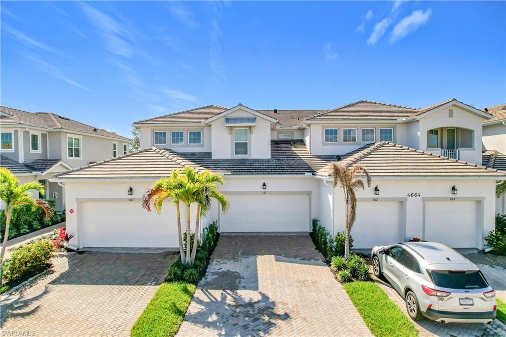 4664 Arboretum CIR 101