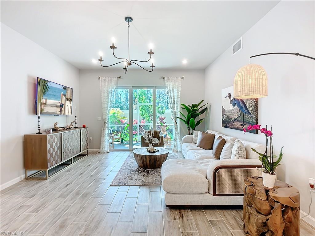 4664 Arboretum CIR 101 photo 14