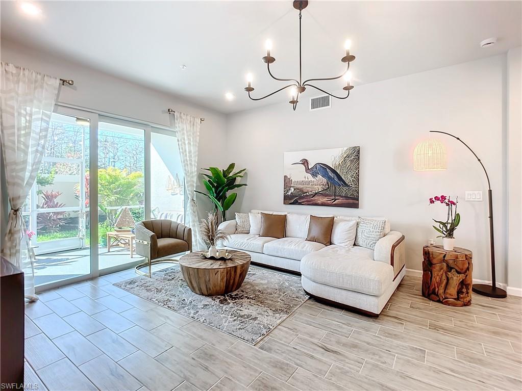 4664 Arboretum CIR 101 photo 15