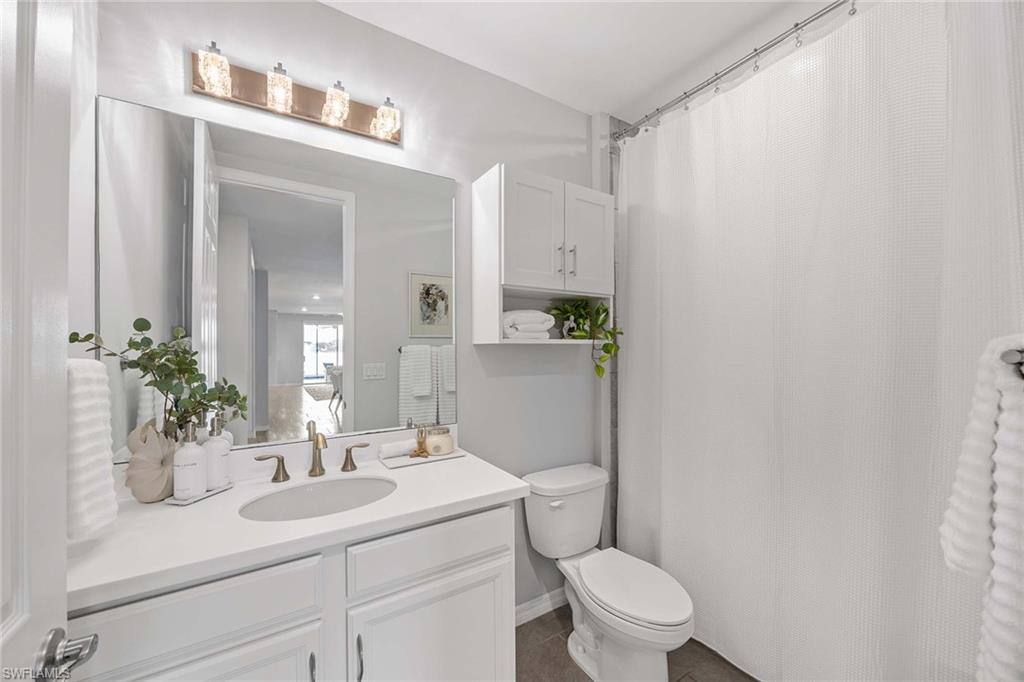 14610 Edgewater CIR photo 23