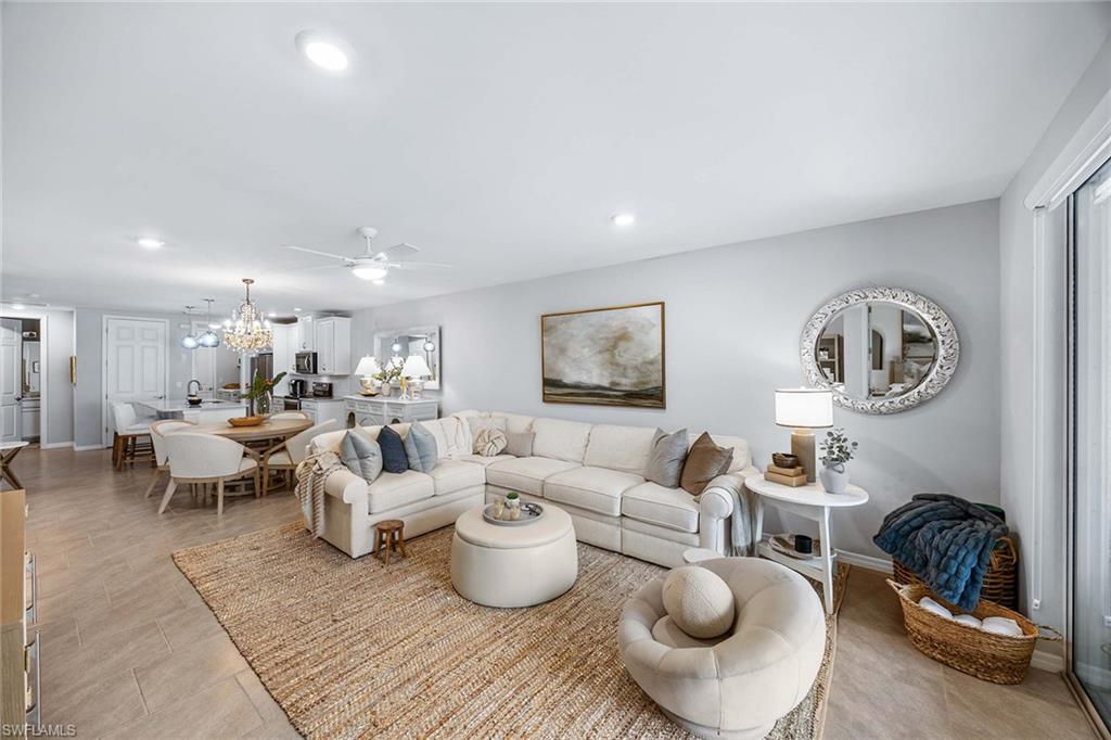 14610 Edgewater CIR photo 10