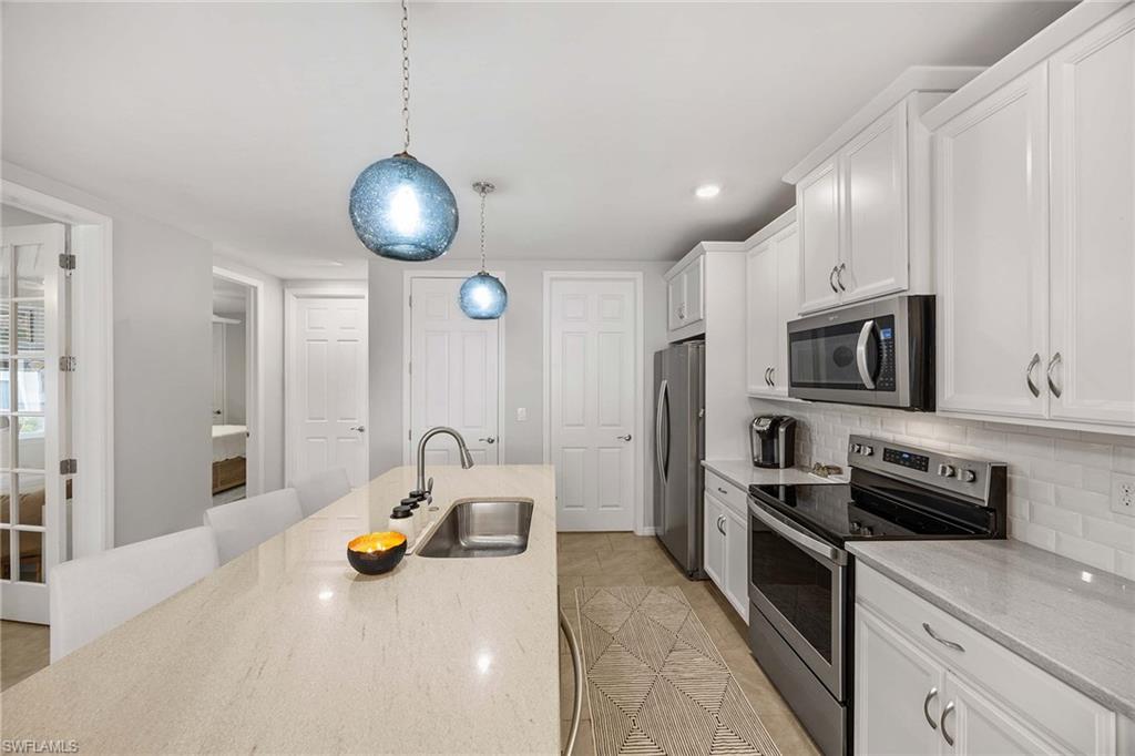 14610 Edgewater CIR photo 14