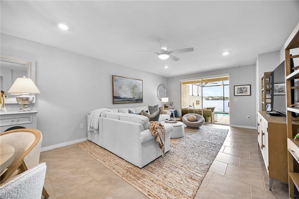 14610 Edgewater CIR photo 8