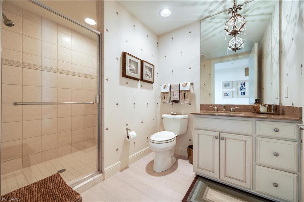 Full Guest Bath - Bath3