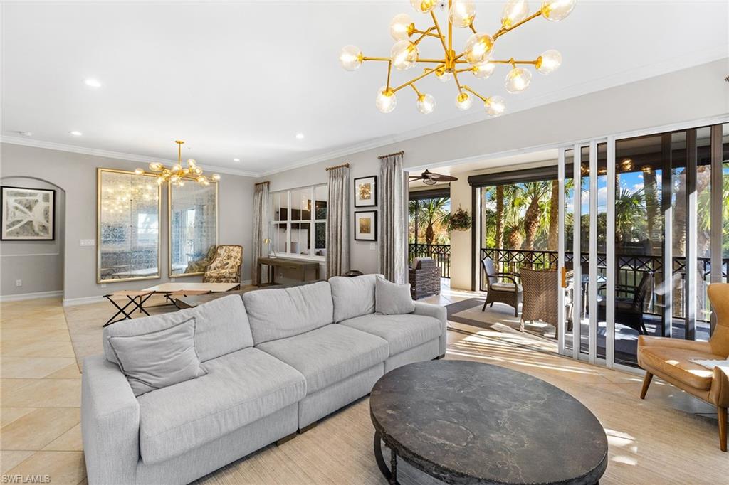 2864 Tiburon BLVD E 102 photo 13