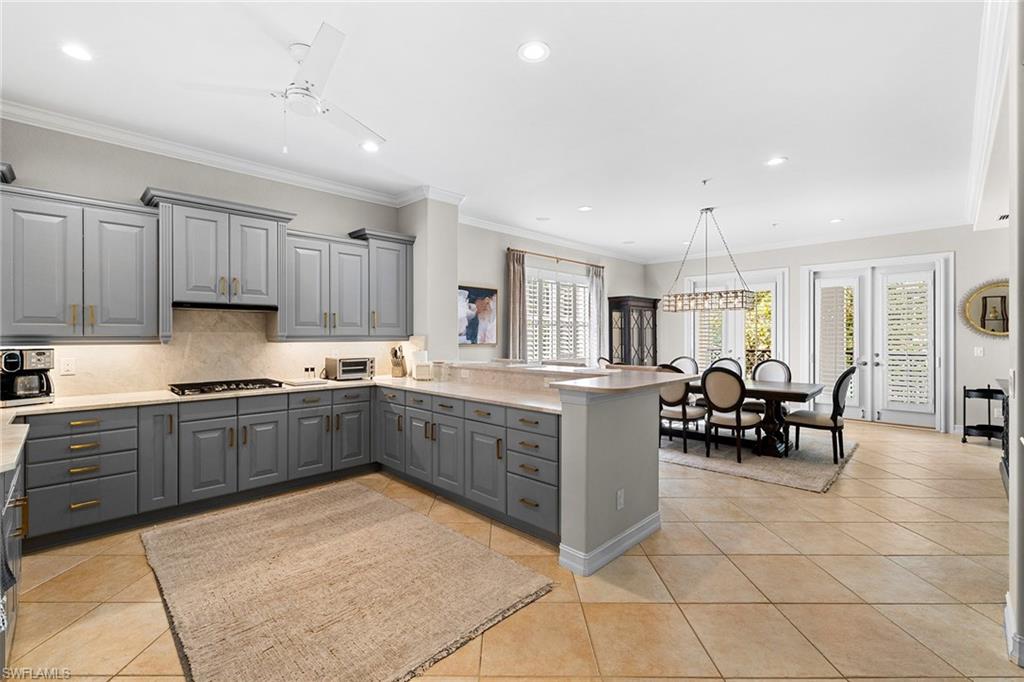 2864 Tiburon BLVD E 102 photo 7