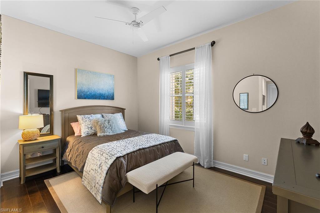 2864 Tiburon BLVD E 102 photo 25