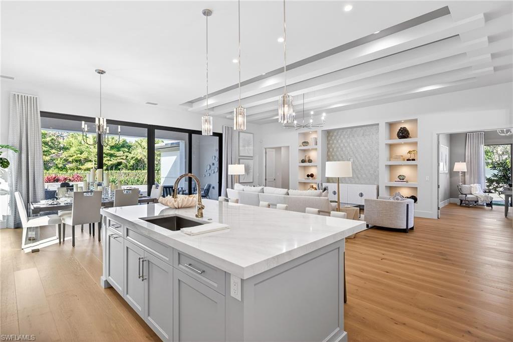 open floor concept , plenty of space for family gatherings and entertaining.