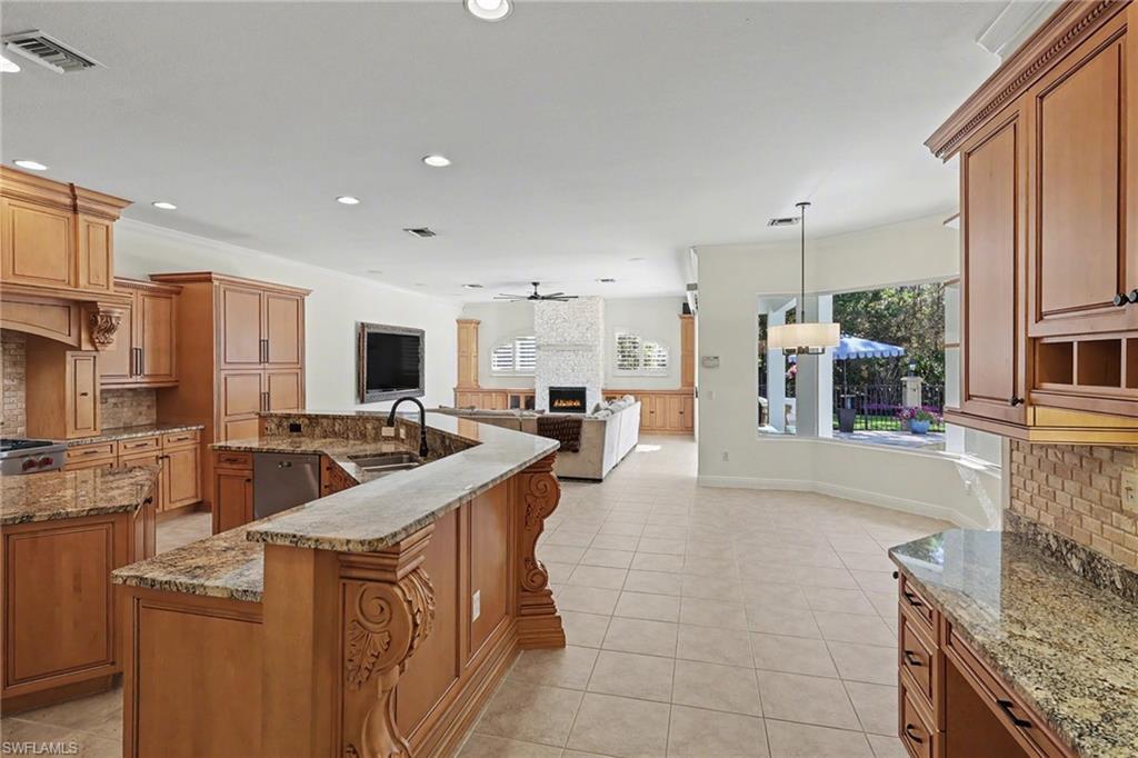 7376 Heritage Palms Estates DR photo 8