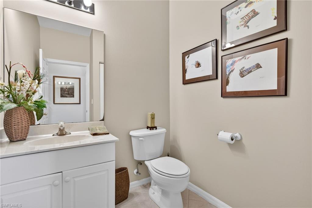 11800 Bayport LN 2601 photo 26