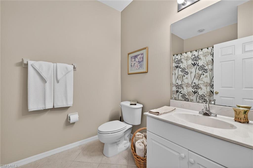 11800 Bayport LN 2601 photo 22