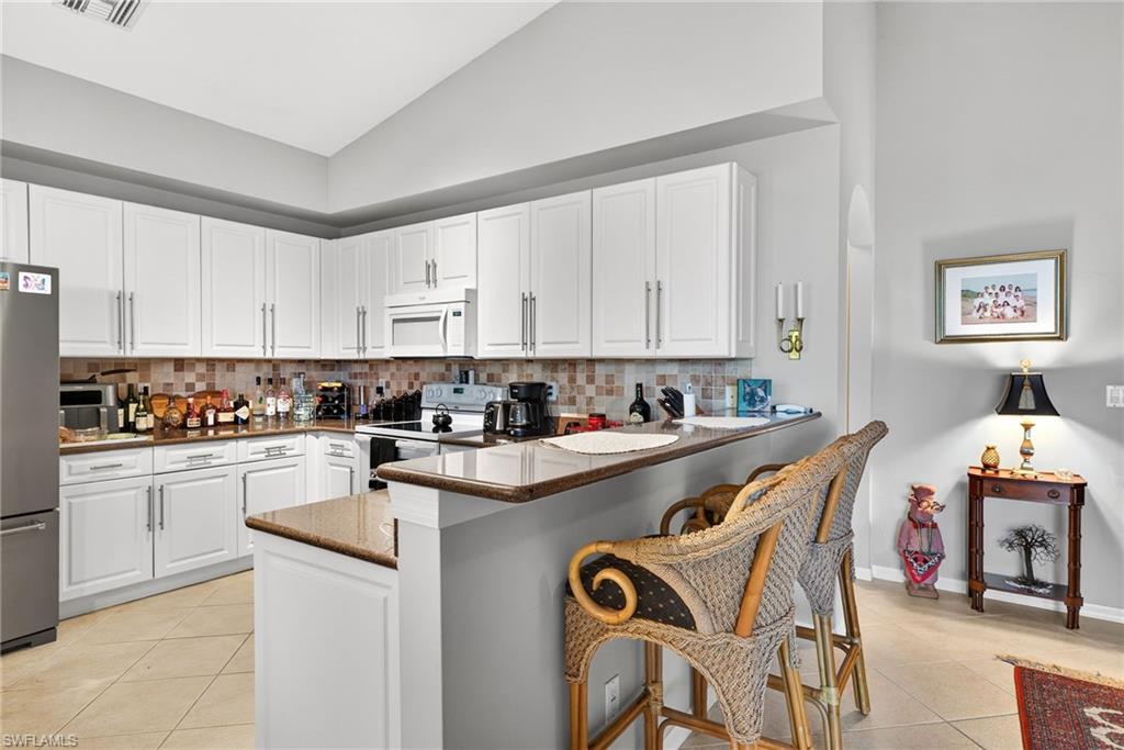 11800 Bayport LN 2601 photo 10