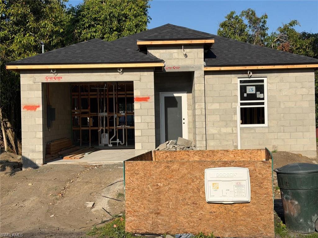 211 Charlotte AVE photo 6