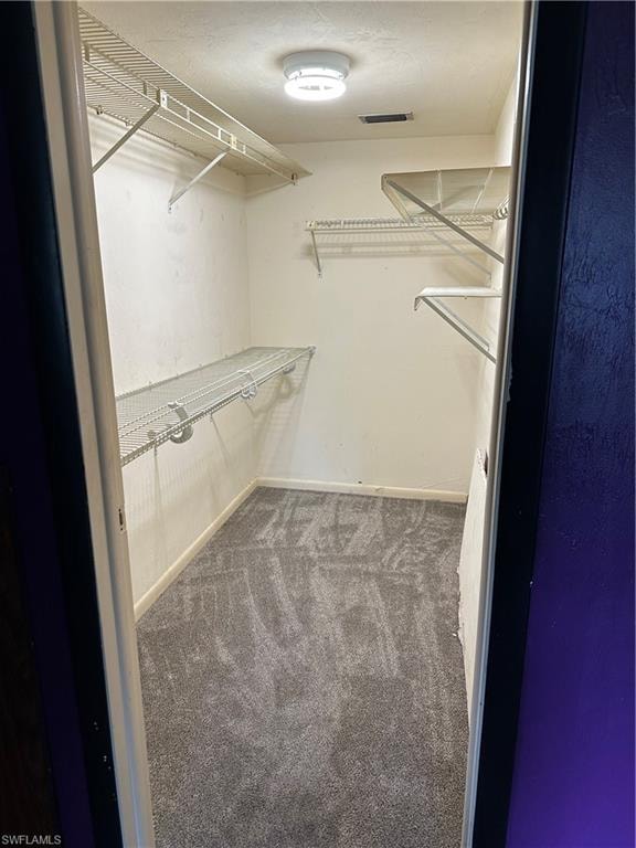 Walk in closet