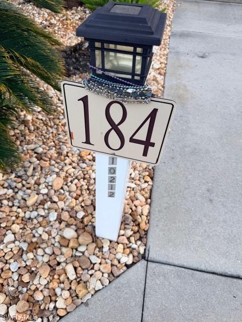 10212 Yellowtop TRL