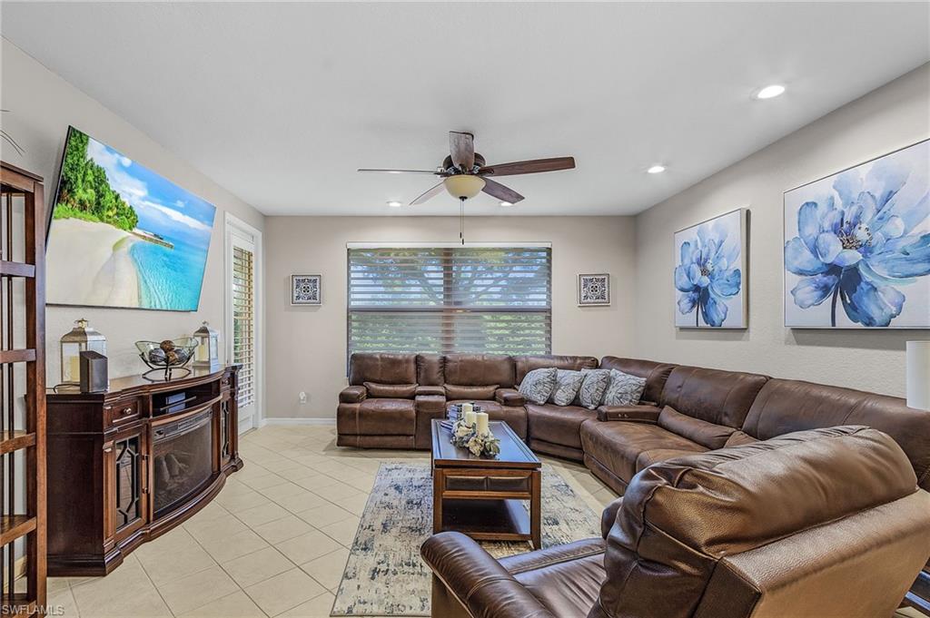 3331 Dandolo CIR photo 12