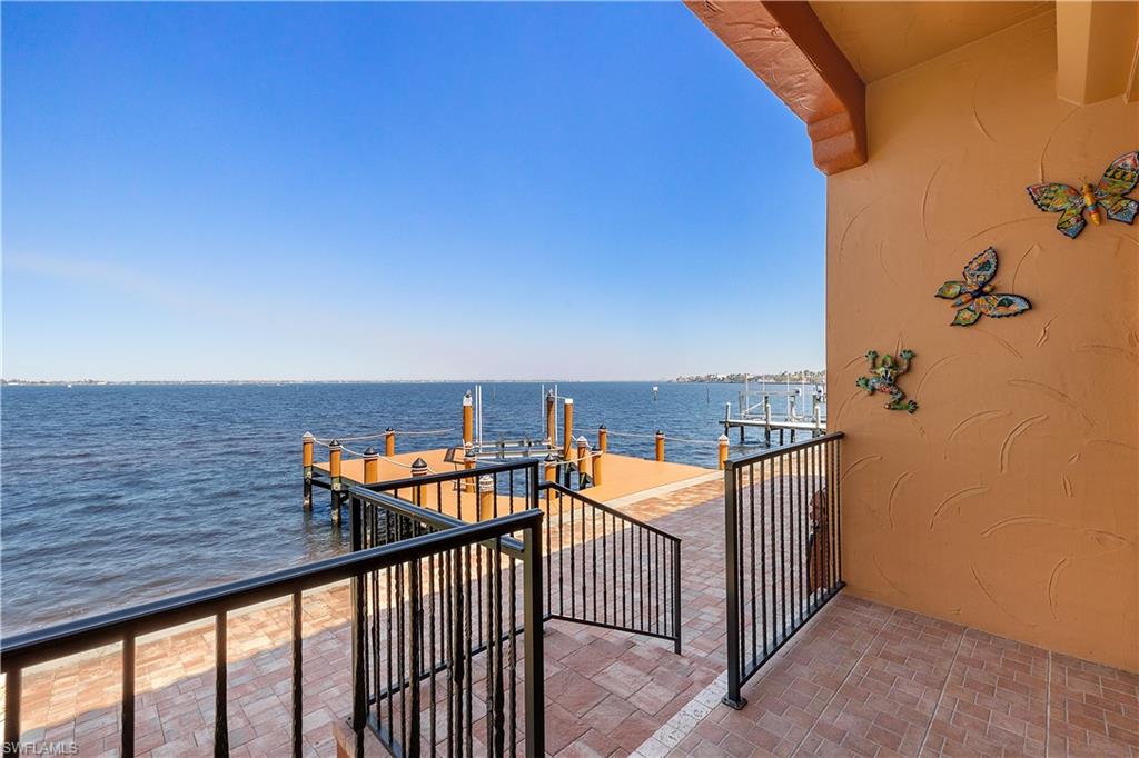 15400 Catalpa Cove LN photo 42
