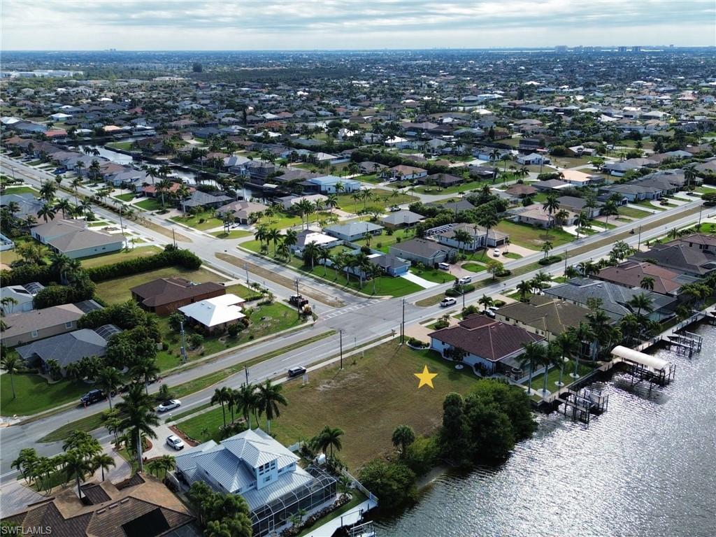 3216 Surfside BLVD photo 9