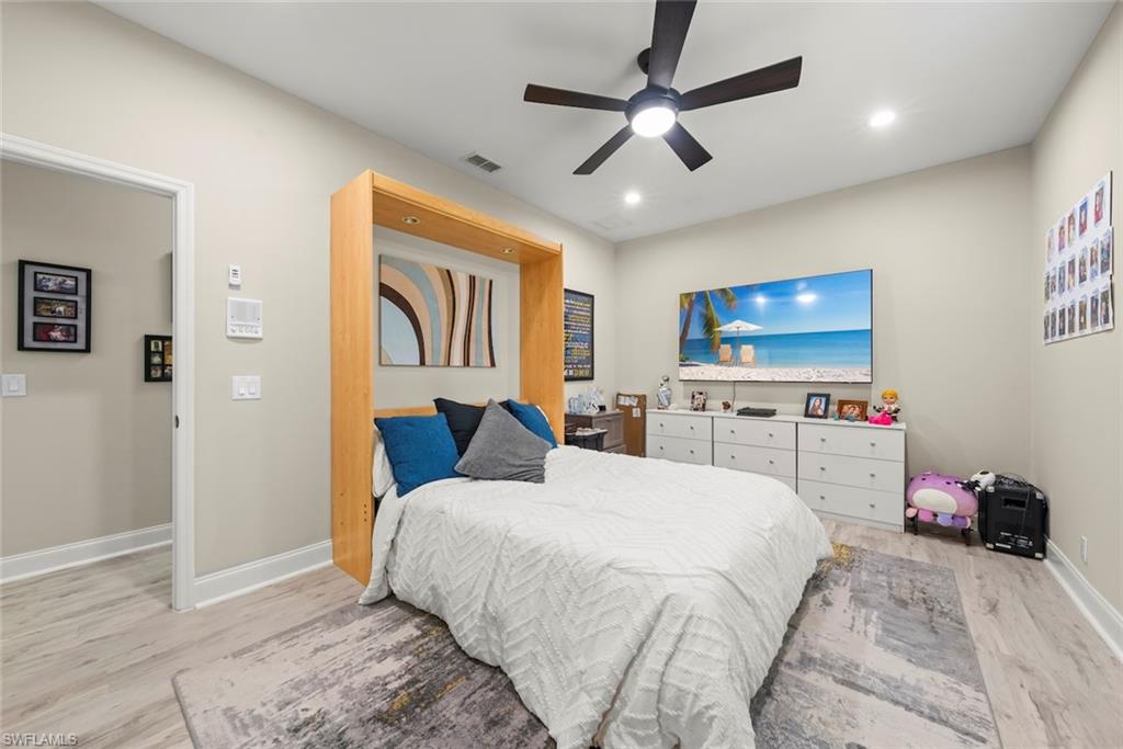 15520 Greenock LN photo 23