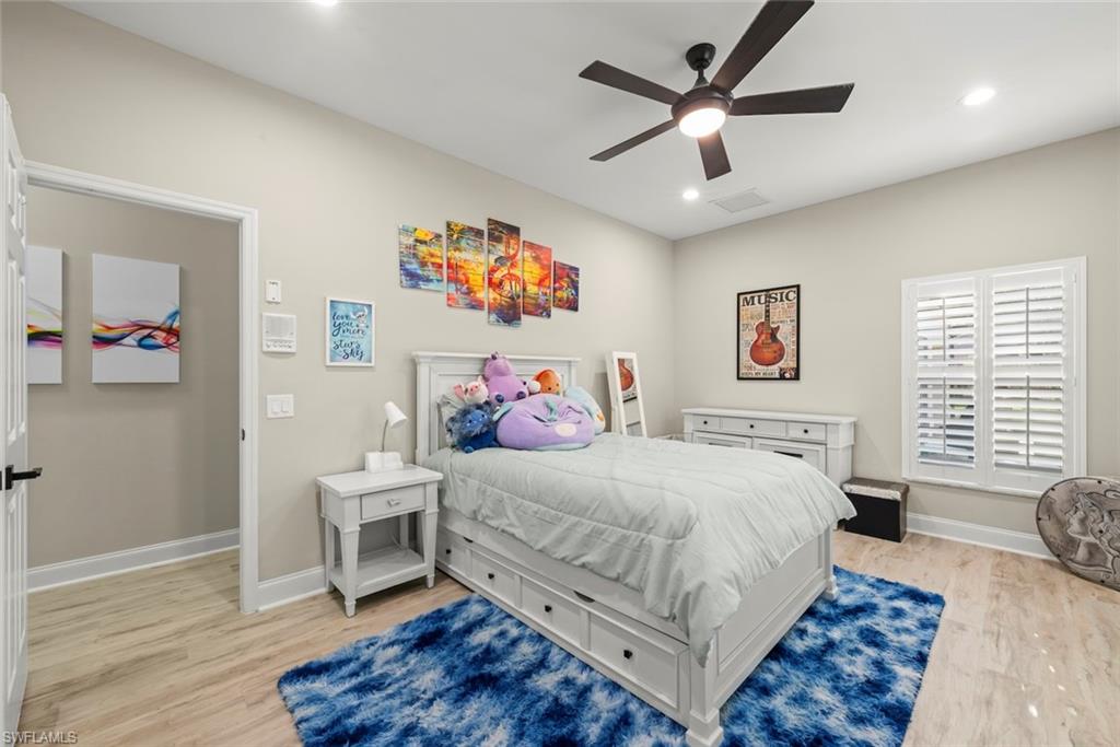 15520 Greenock LN photo 26