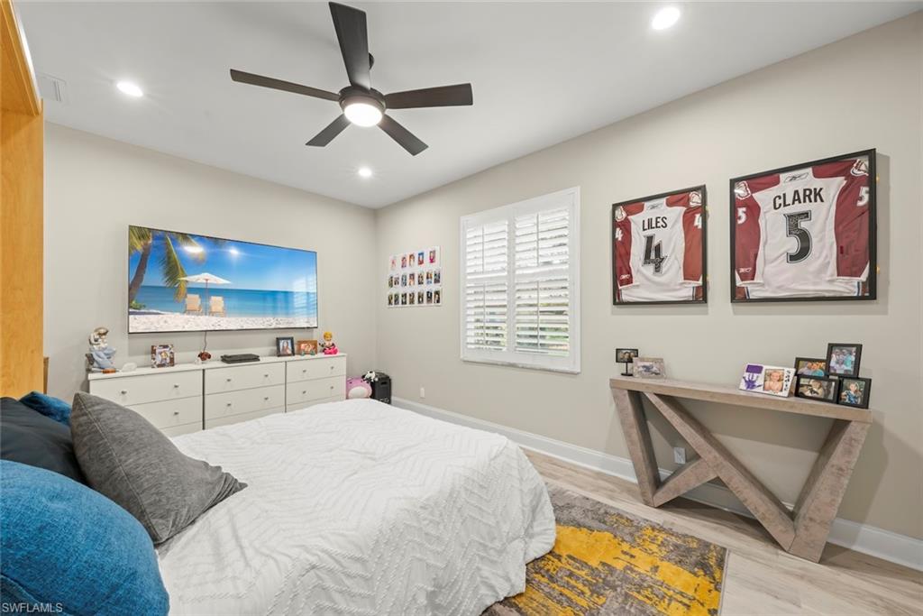 15520 Greenock LN photo 22
