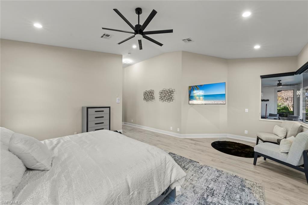 15520 Greenock LN photo 41