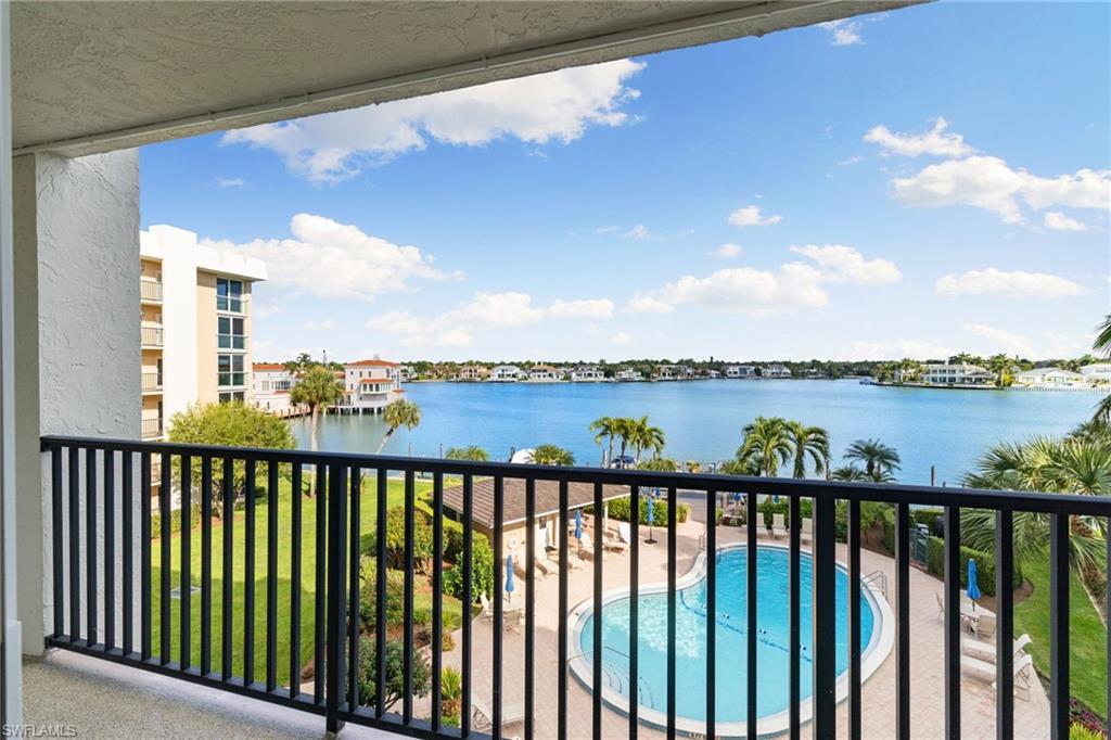 3500 Gulf Shore BLVD N 406 photo 30