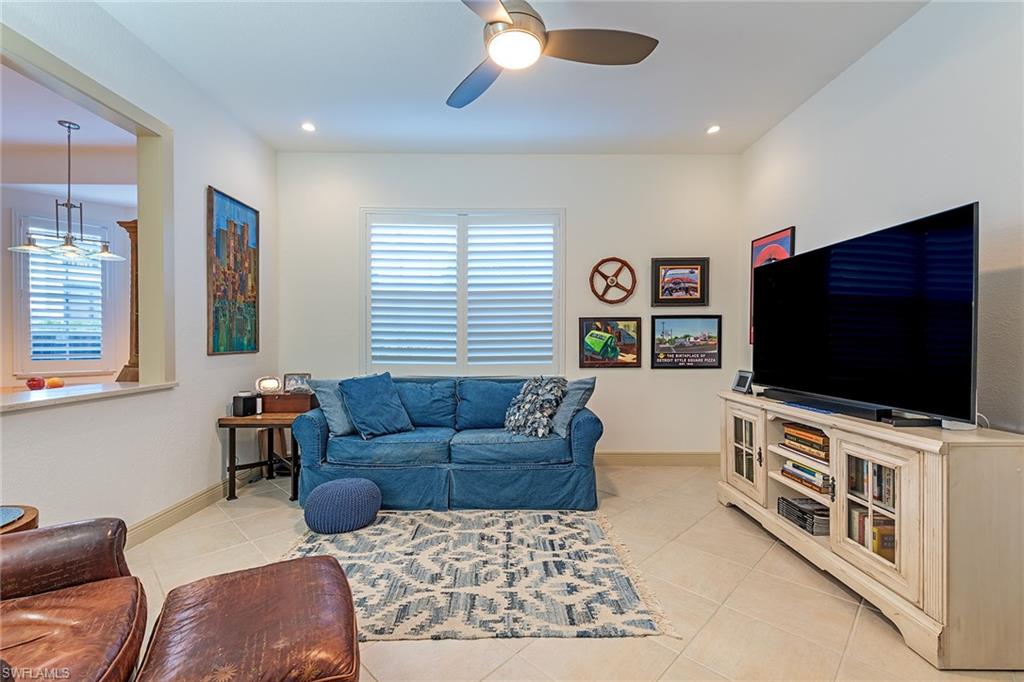 745 Regency Reserve CIR 5202 photo 11