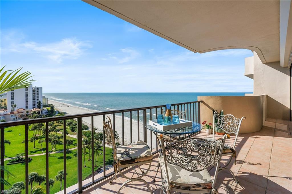 4001 Gulf Shore BLVD N 1205